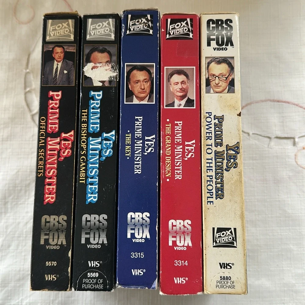 5 VHS movies Yes, Prime Minister, collectible